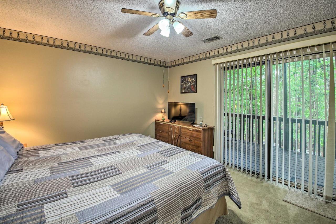 Hot Springs Village Retreat With Deck 3 Mi To Golf! Exterior photo